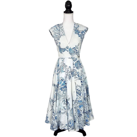 Anthropologie Dresses & Skirts - Roopa Pemmaraju Anthropologie White and Blue Floral Silk Wrap Dress Size XS